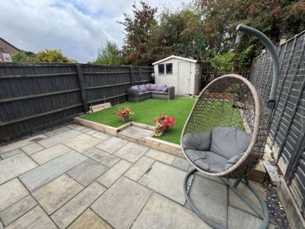 Standfast Place, Taunton, Image 10