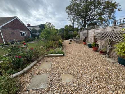 Gravelands Lane, Henlade, Image 15