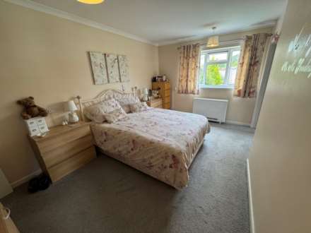 Gravelands Lane, Henlade, Image 6
