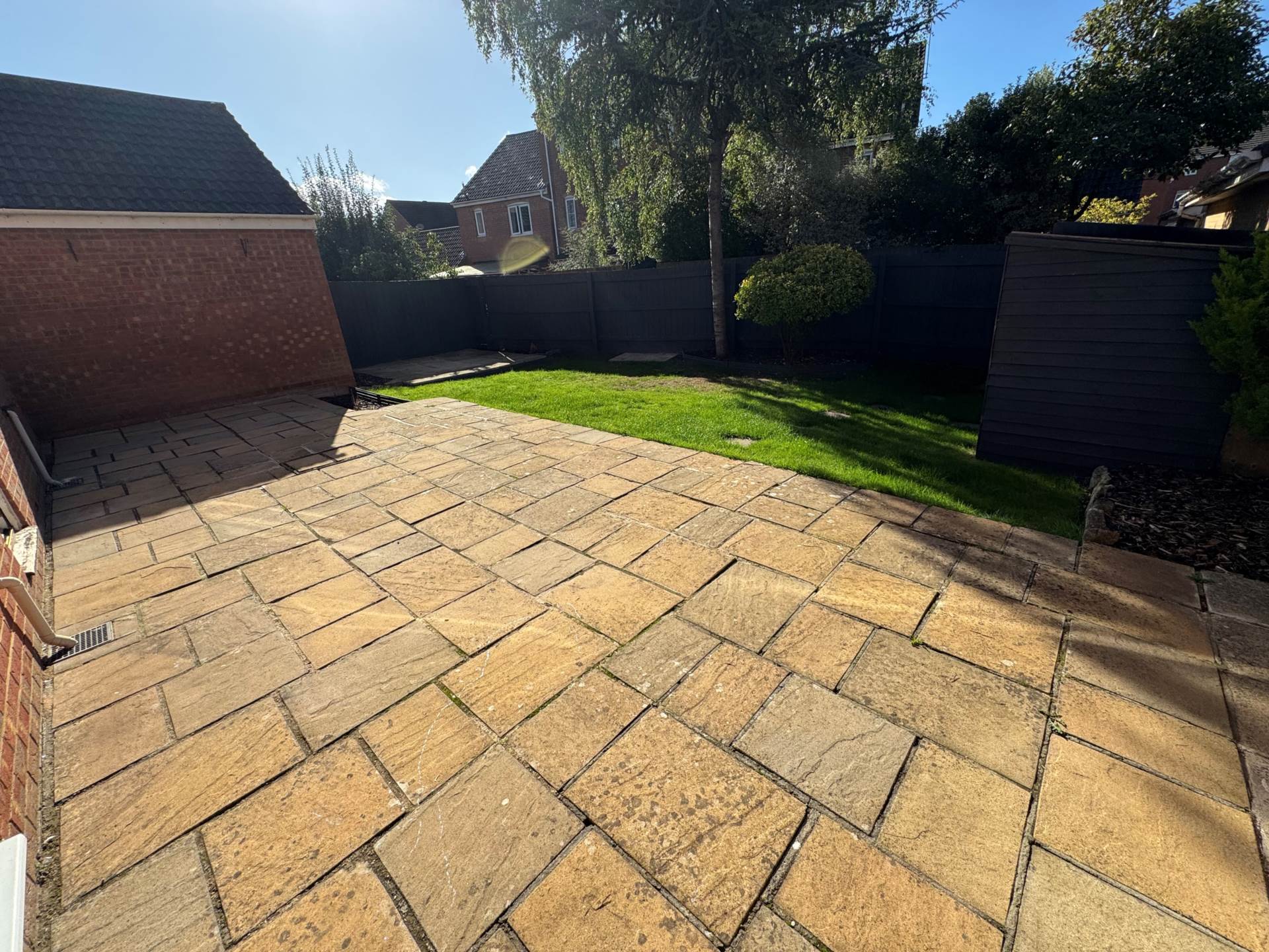 Avill Crescent, Taunton, Image 15