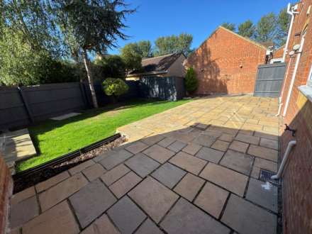 Avill Crescent, Taunton, Image 16