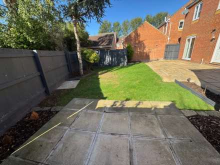 Avill Crescent, Taunton, Image 17