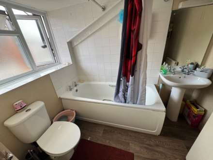 Staplegrove Road, Taunton, Image 12