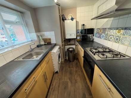 Staplegrove Road, Taunton, Image 8