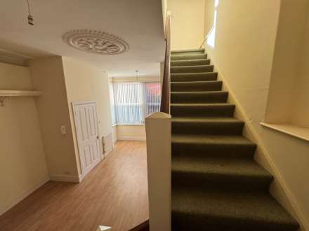 Clifton Terrace, Taunton, Image 7