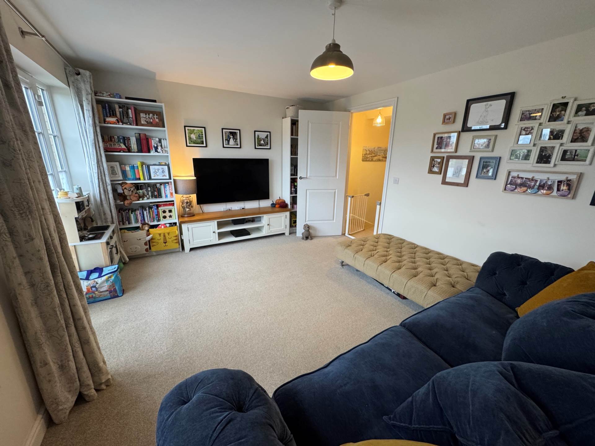 Rossiter Close, Taunton, Image 6