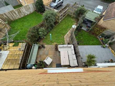 Rossiter Close, Taunton, Image 15