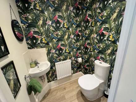 Rossiter Close, Taunton, Image 4