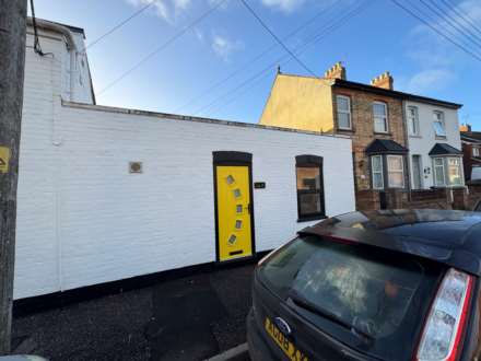 Cheddon Road, Taunton, Image 1