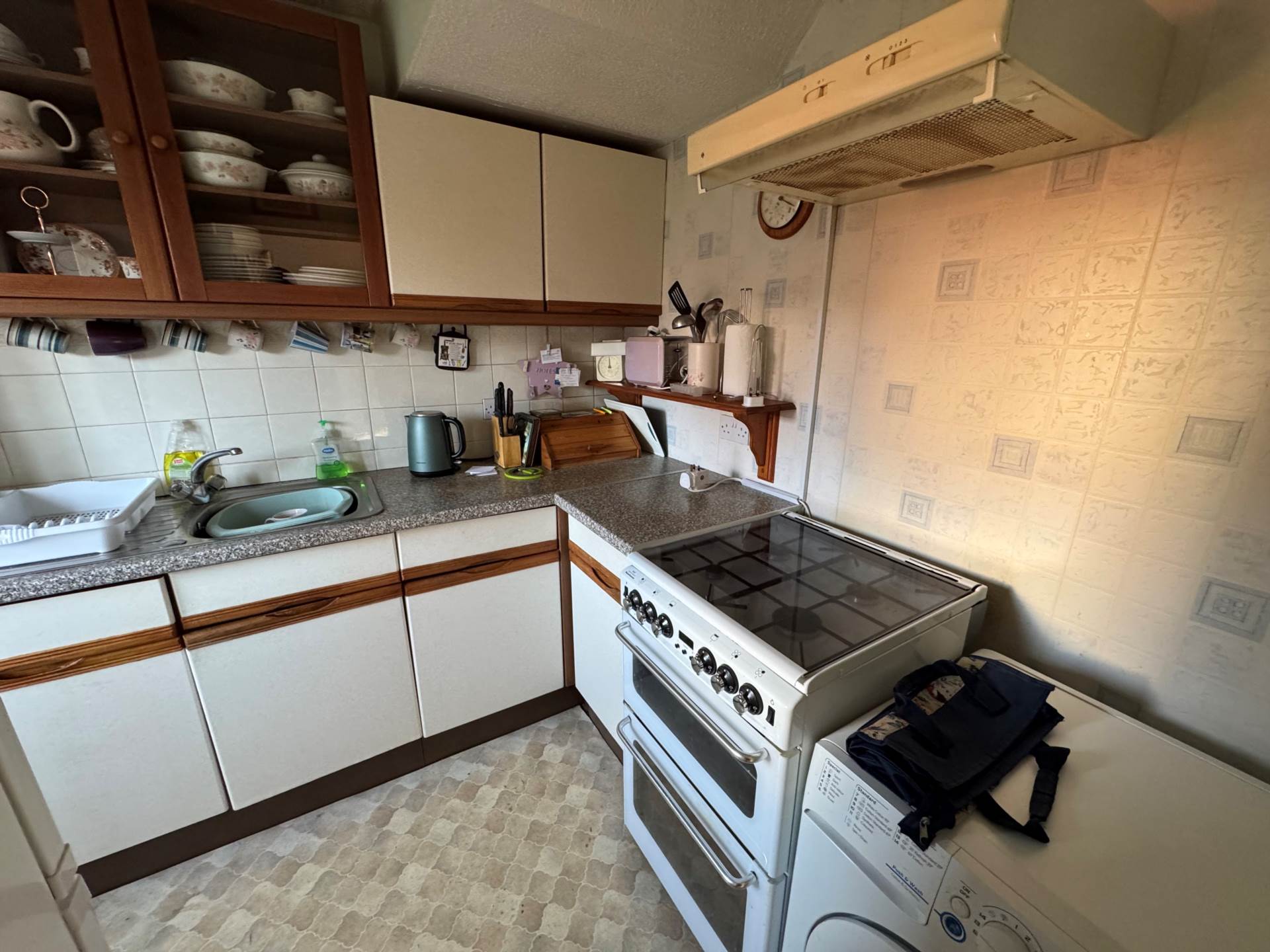 Mallory Close, Taunton, Image 4