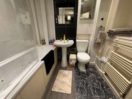 School Road, Monkton Heathfield, Image 15