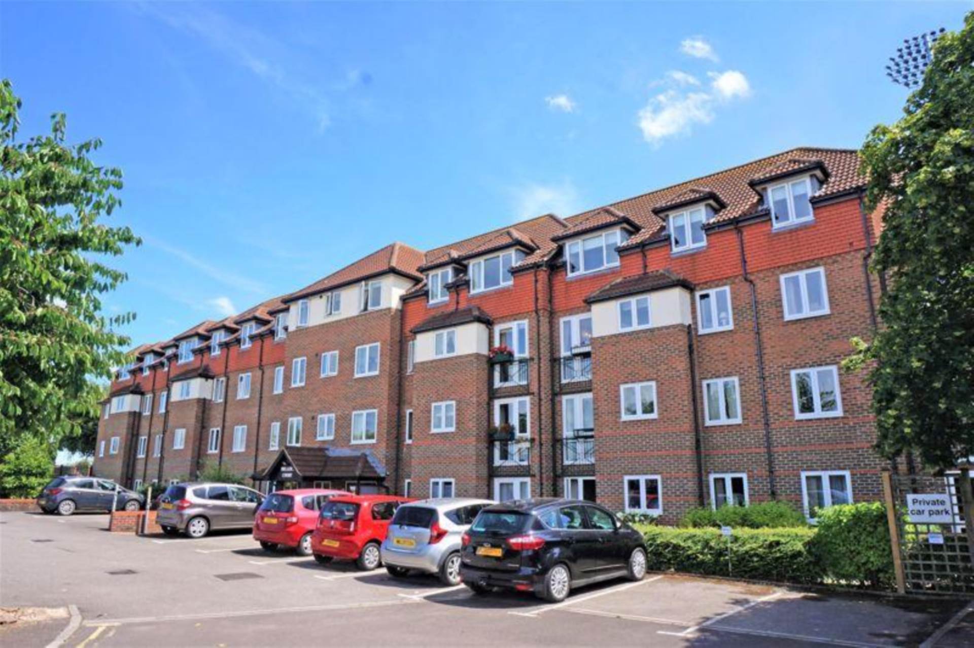 Dellers Court, Dellers Wharf, Image 1