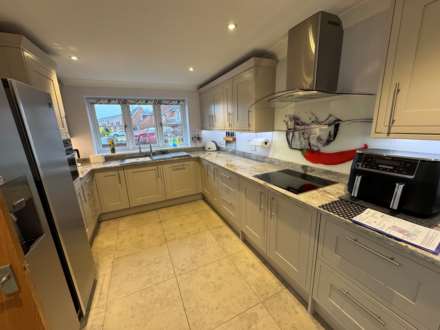 Greenway, Taunton, Image 5