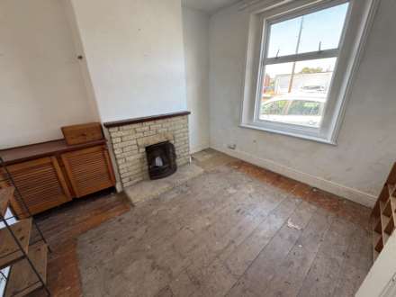 Roseberry Terrace, Taunton, Image 2