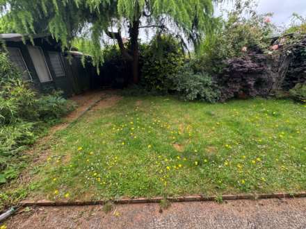Scott Close, Taunton, Image 12