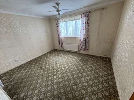 Scott Close, Taunton, Image 6