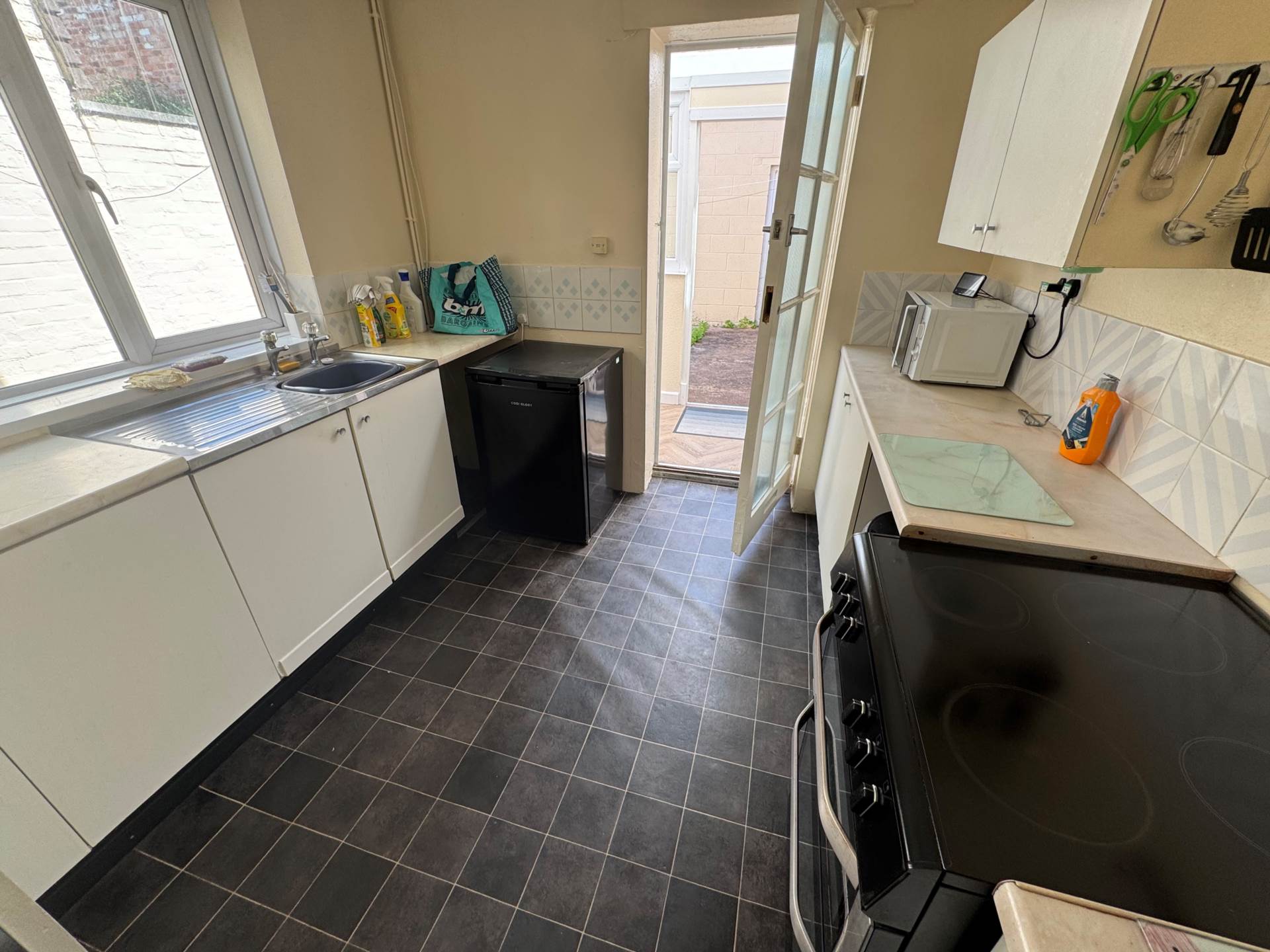 Belvedere Road, Taunton, Image 3