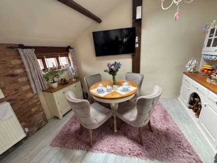 Cheddon Fitzpaine, Image 10