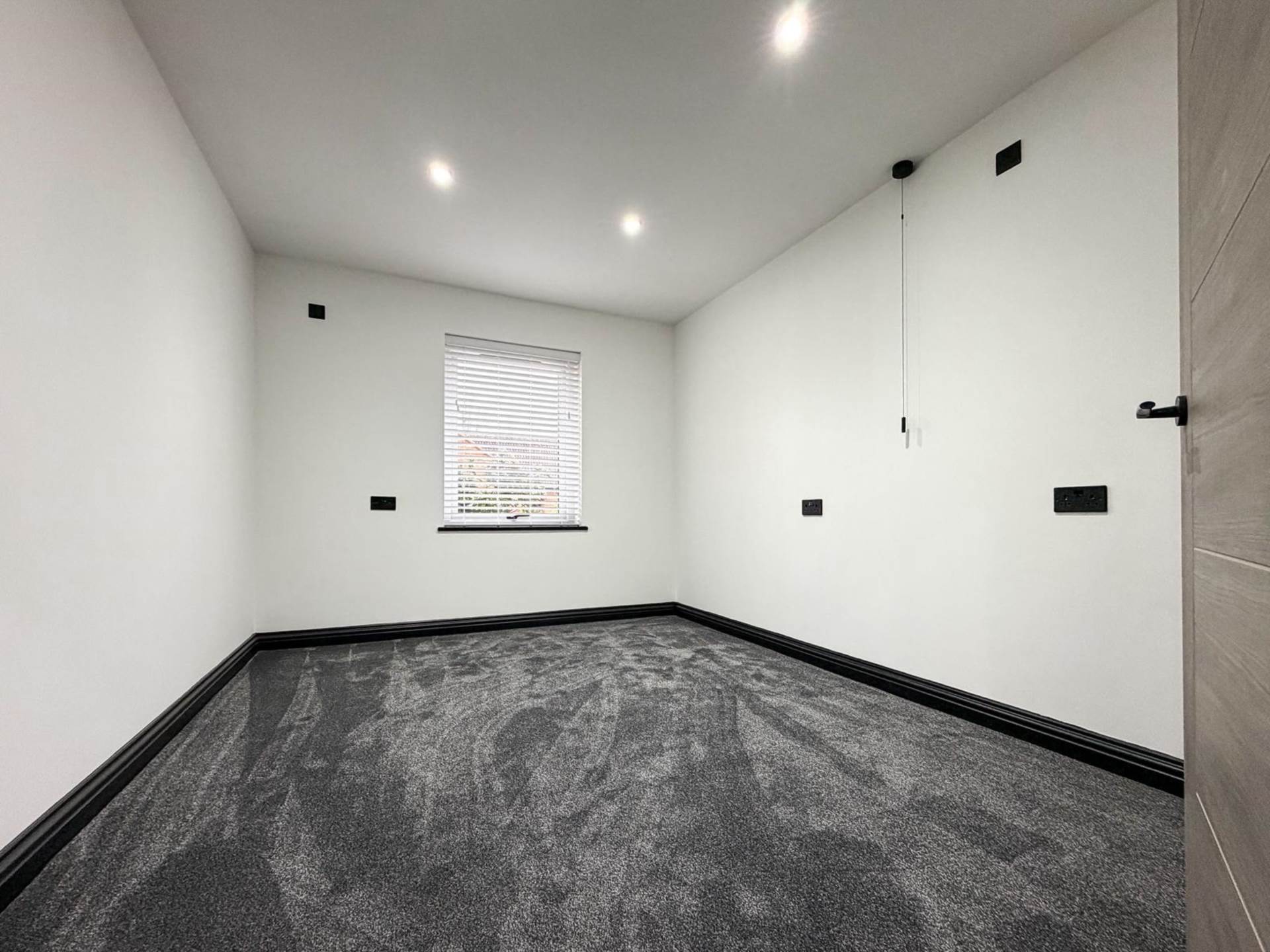 Grove Dreive, Taunton, Image 8