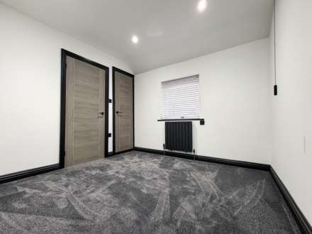 Grove Dreive, Taunton, Image 10