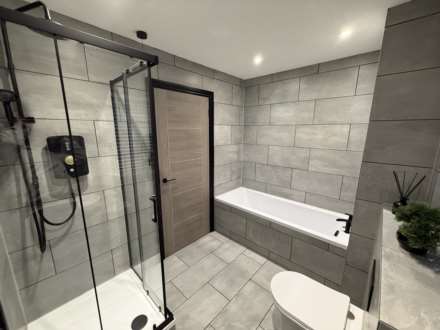 Grove Dreive, Taunton, Image 13