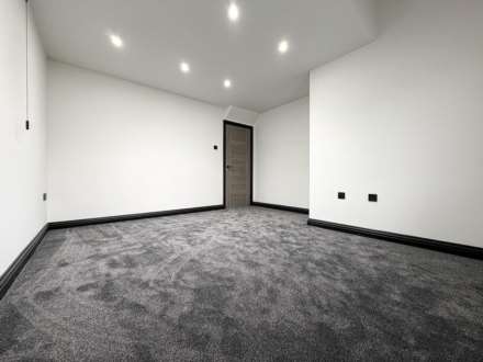 Grove Dreive, Taunton, Image 6