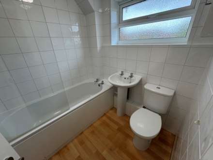 Darwin Close, Taunton, Image 9
