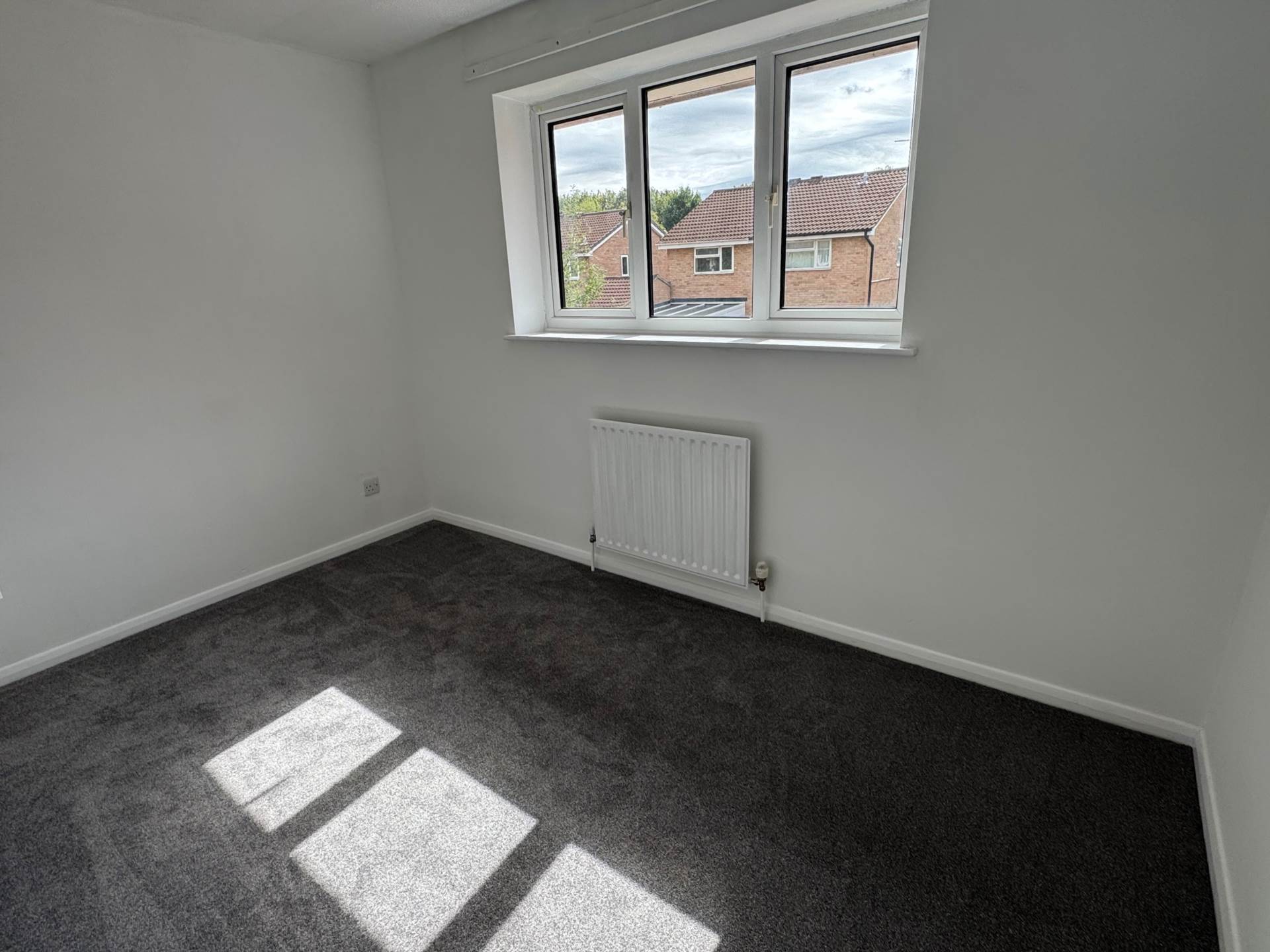 Ashbourne Cresent, Taunton, Image 10