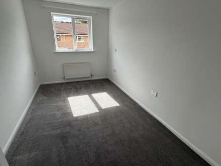 Ashbourne Cresent, Taunton, Image 11