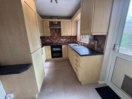 Ashbourne Cresent, Taunton, Image 4