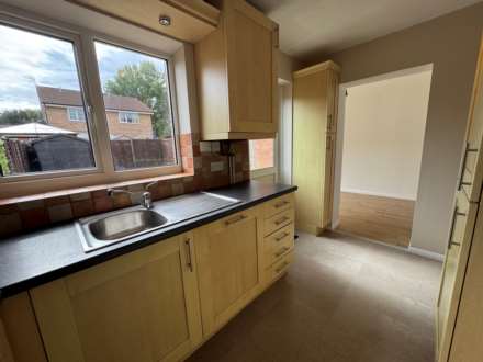 Ashbourne Cresent, Taunton, Image 6