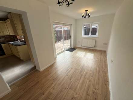 Ashbourne Cresent, Taunton, Image 7