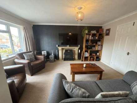 Thames Drive, Taunton, Image 2