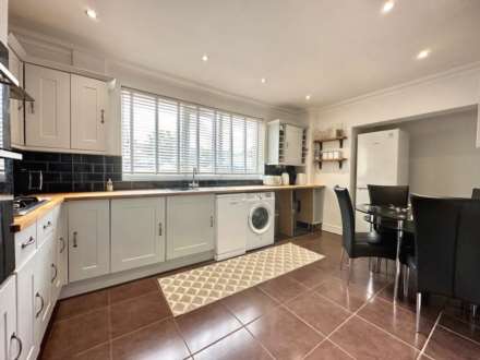 Property For Sale Salesbury Drive, Billericay
