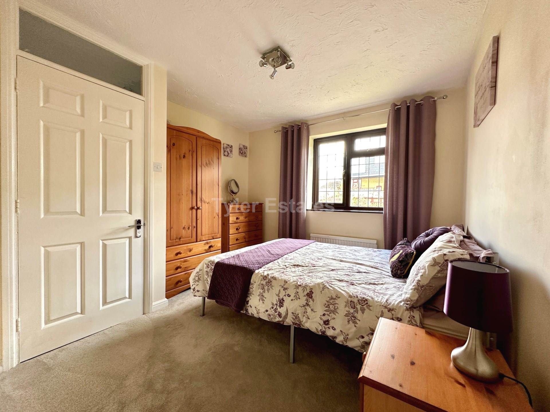 Property For Sale Paget Drive, Billericay Tyler Estates (ID 2968)