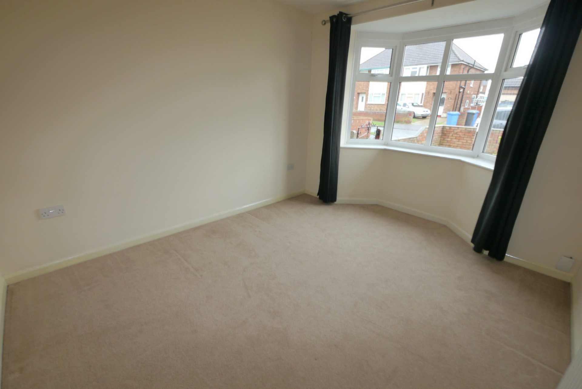 Chesterfield Drive, Ipswich, Image 5