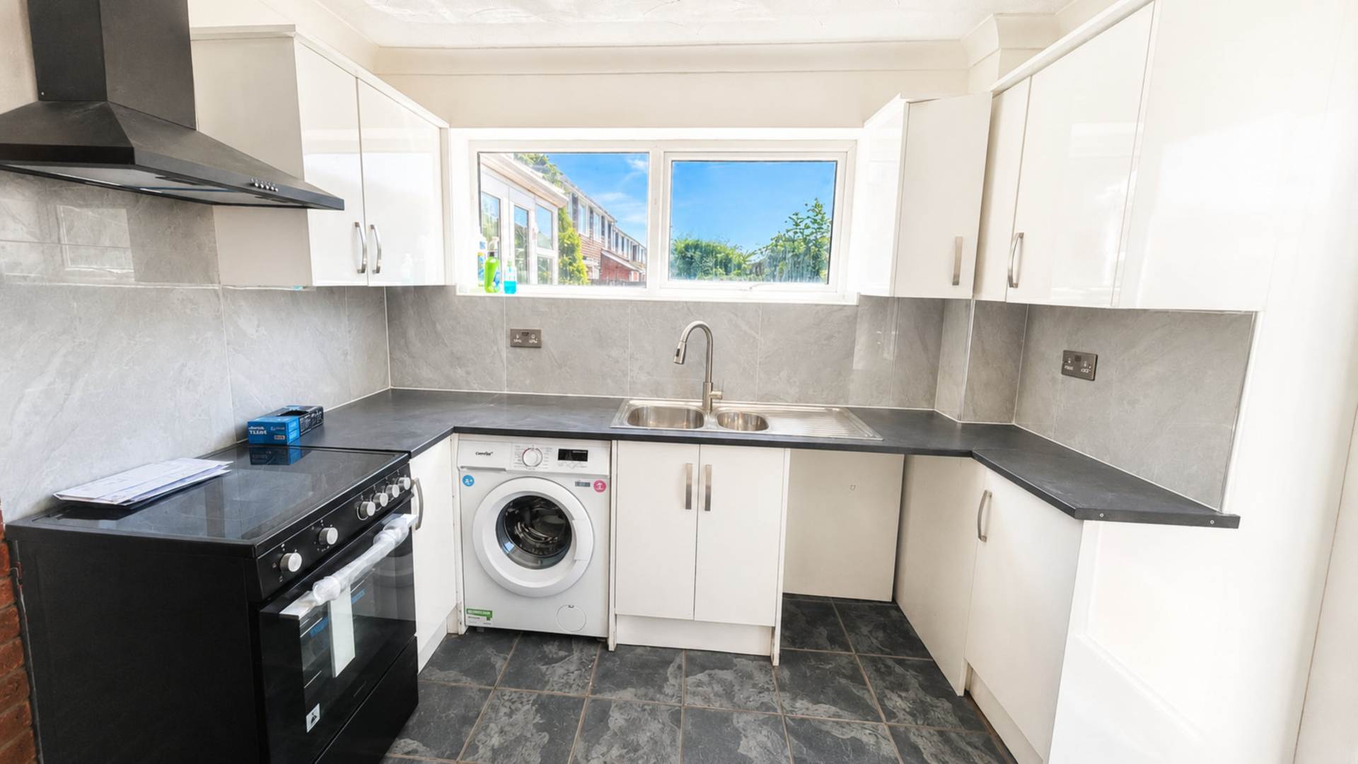 Elm Lane, Capel St  Mary, Image 2
