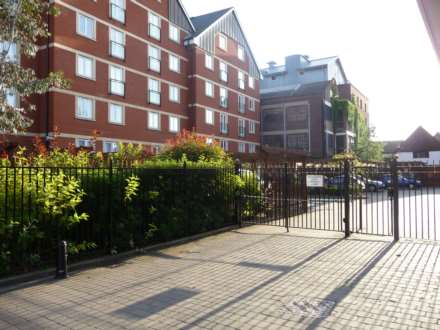 Neptune Square, Image 7