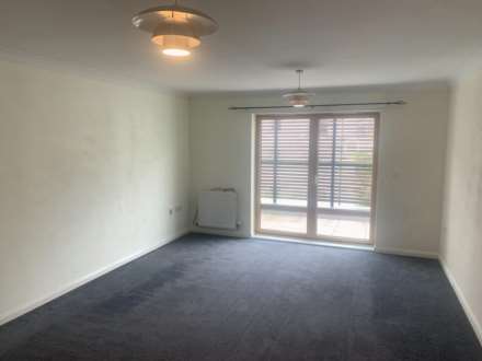 Hening Avenue, Ravenswood, Ipswich, Image 4