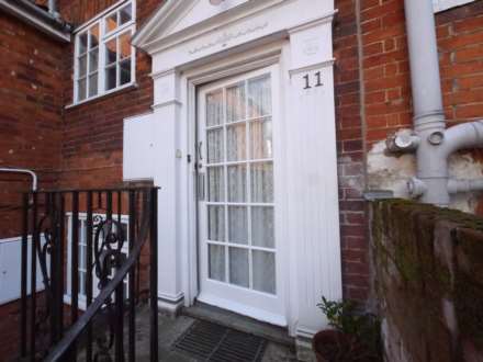 St Johns St, Woodbridge, Suffolk, Image 2
