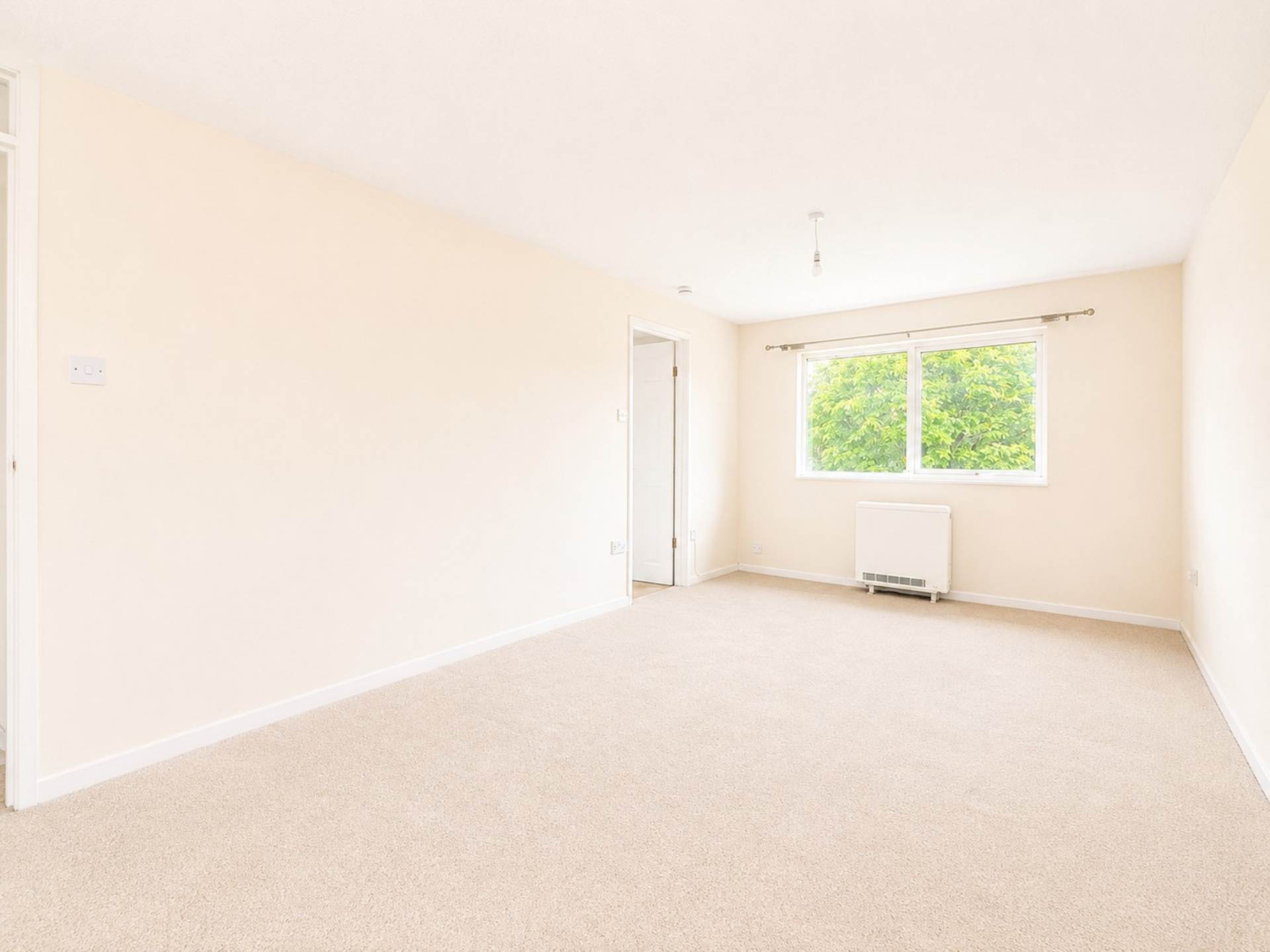 Spencer Road, Rendlesham, Image 6