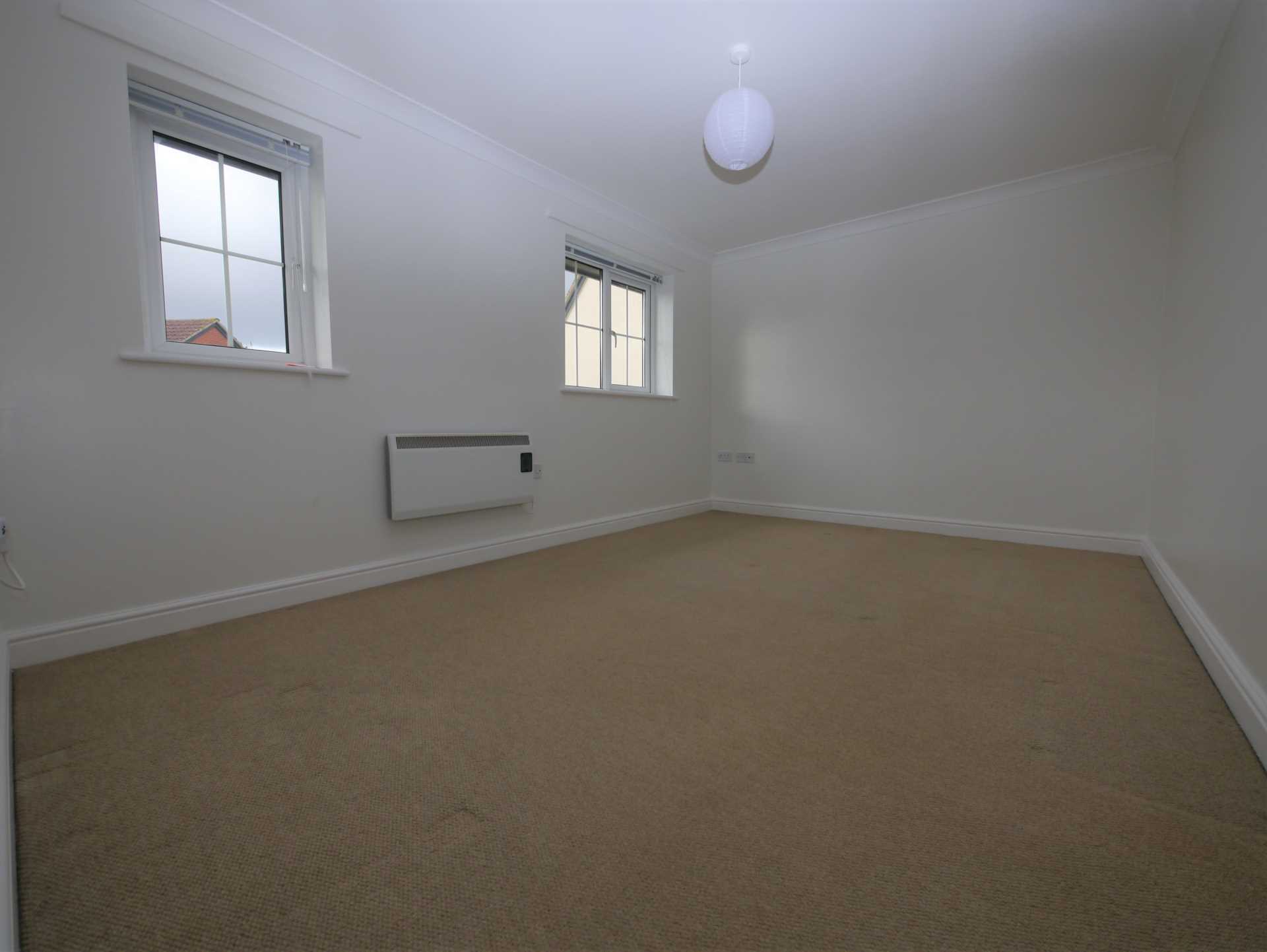 Clearwing Close, Ipswich, Image 2