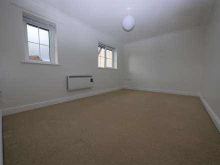 Clearwing Close, Ipswich, Image 2