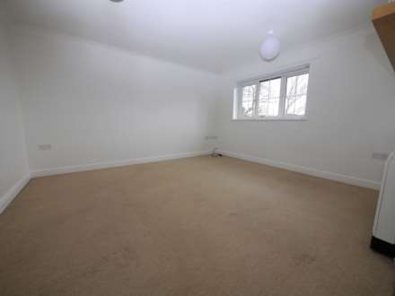 Clearwing Close, Ipswich, Image 4