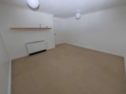 Clearwing Close, Ipswich, Image 5
