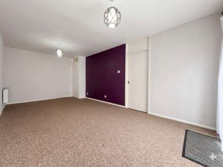 Springland Close, Ipswich, Image 4