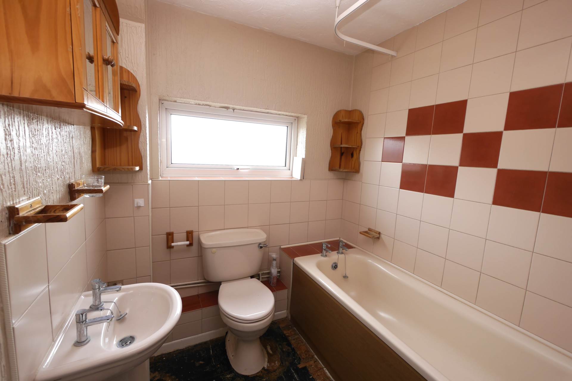 Central House, Dovercourt, Image 4