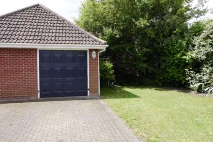 Harwich Road, Little Oakley, Image 13