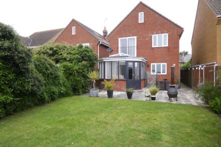 Harwich Road, Little Oakley, Image 14