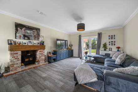 Roe Deer Drive, Saxon Meadow Development. Capel St Mary, Image 3